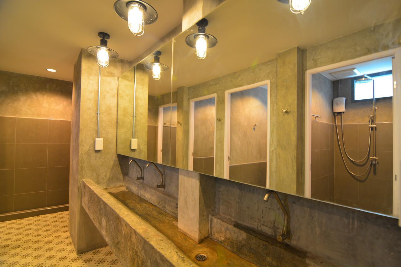 La Moon Hostel بانكوك المظهر الخارجي الصورة