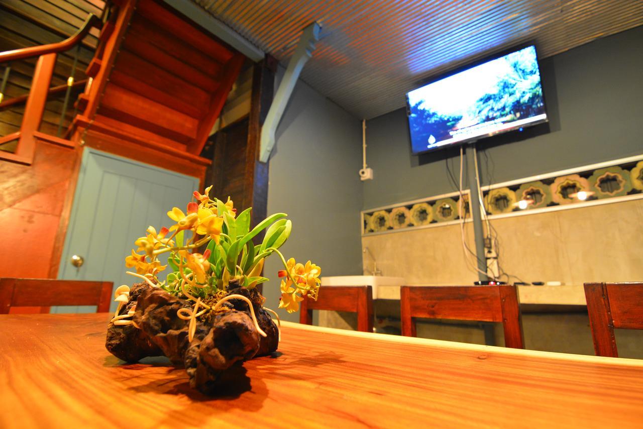 La Moon Hostel بانكوك المظهر الخارجي الصورة